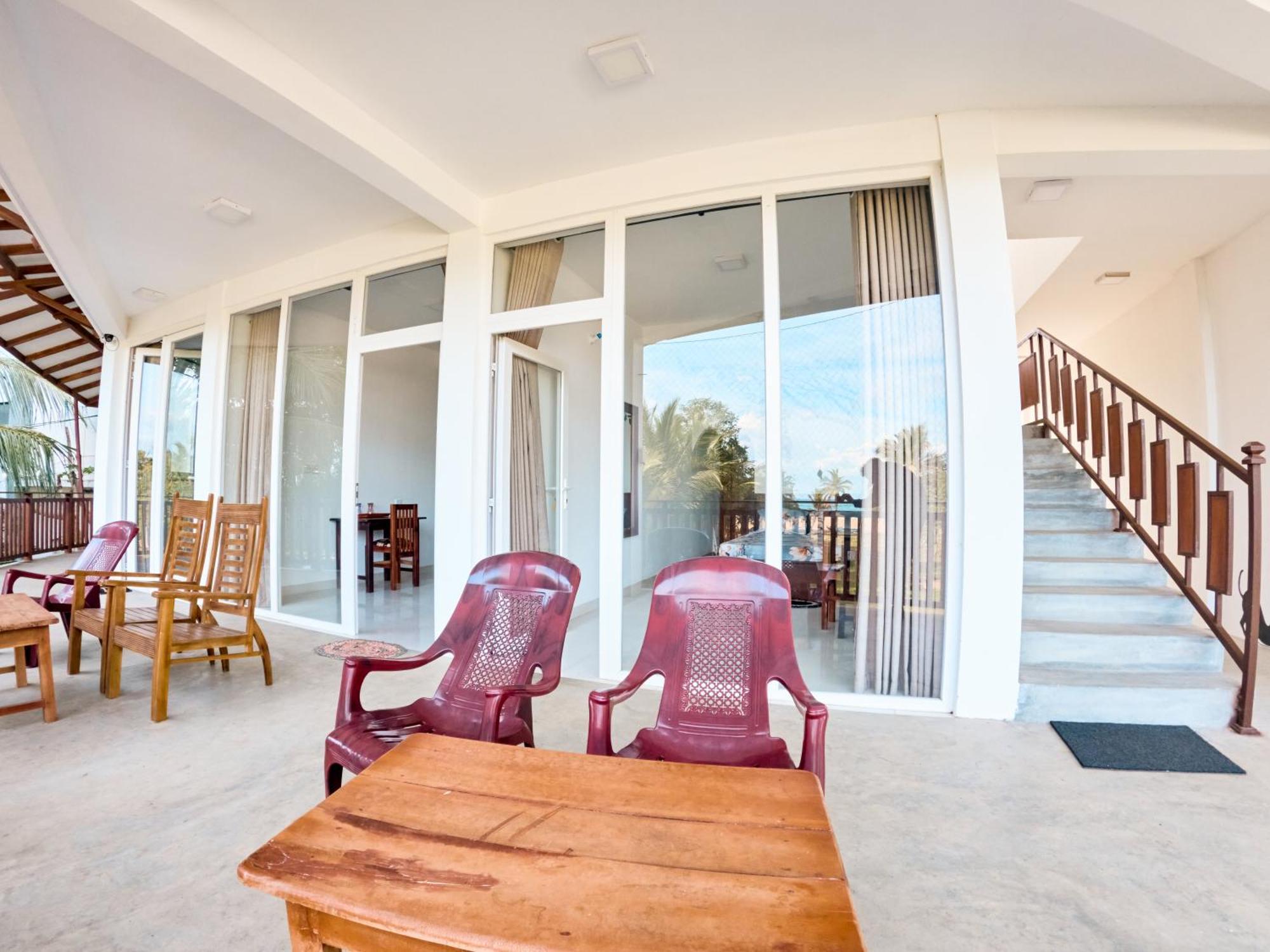 Baden Beach Hotel Kalkudah  Zewnętrze zdjęcie