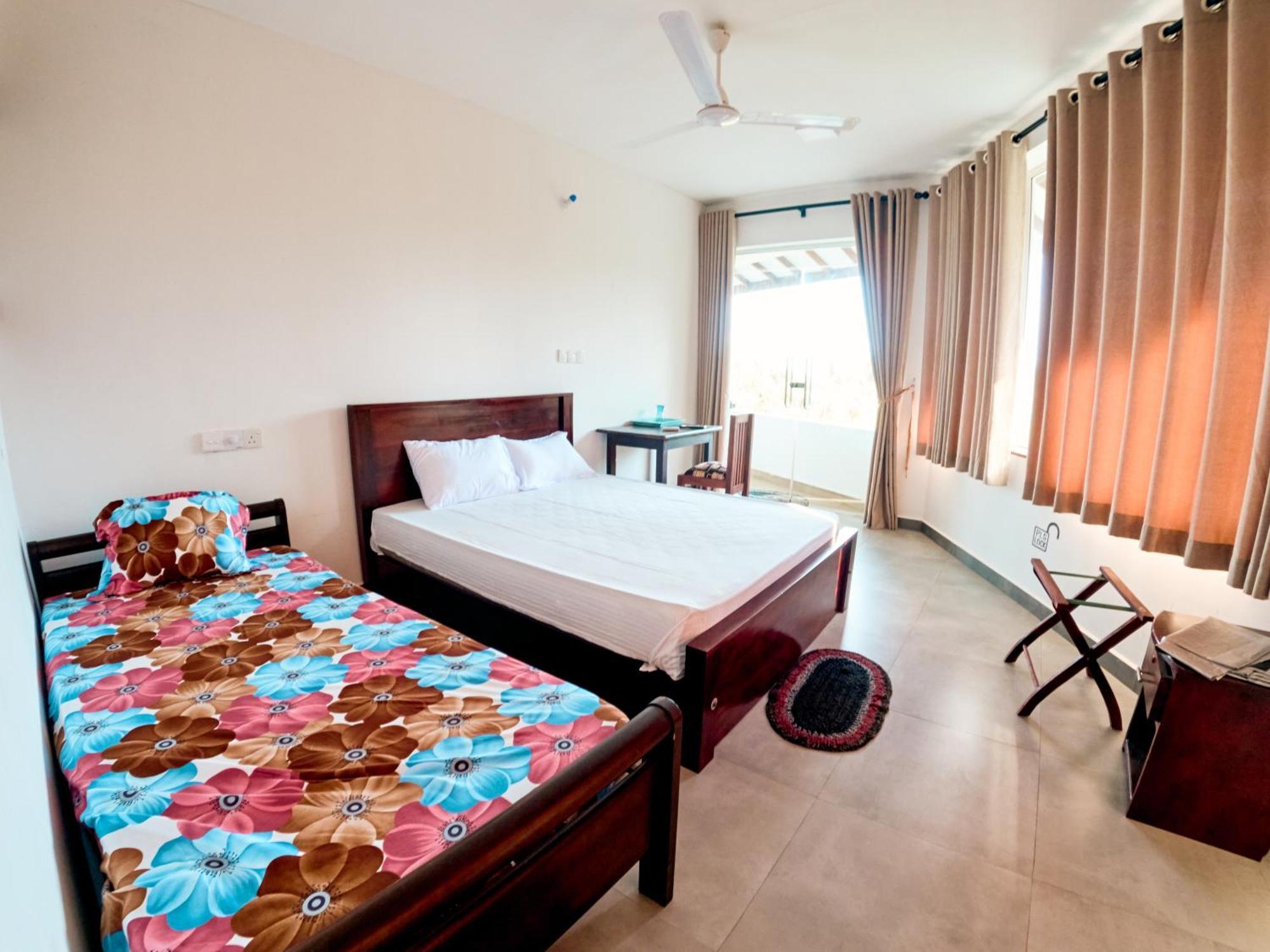 Baden Beach Hotel Kalkudah  Zewnętrze zdjęcie